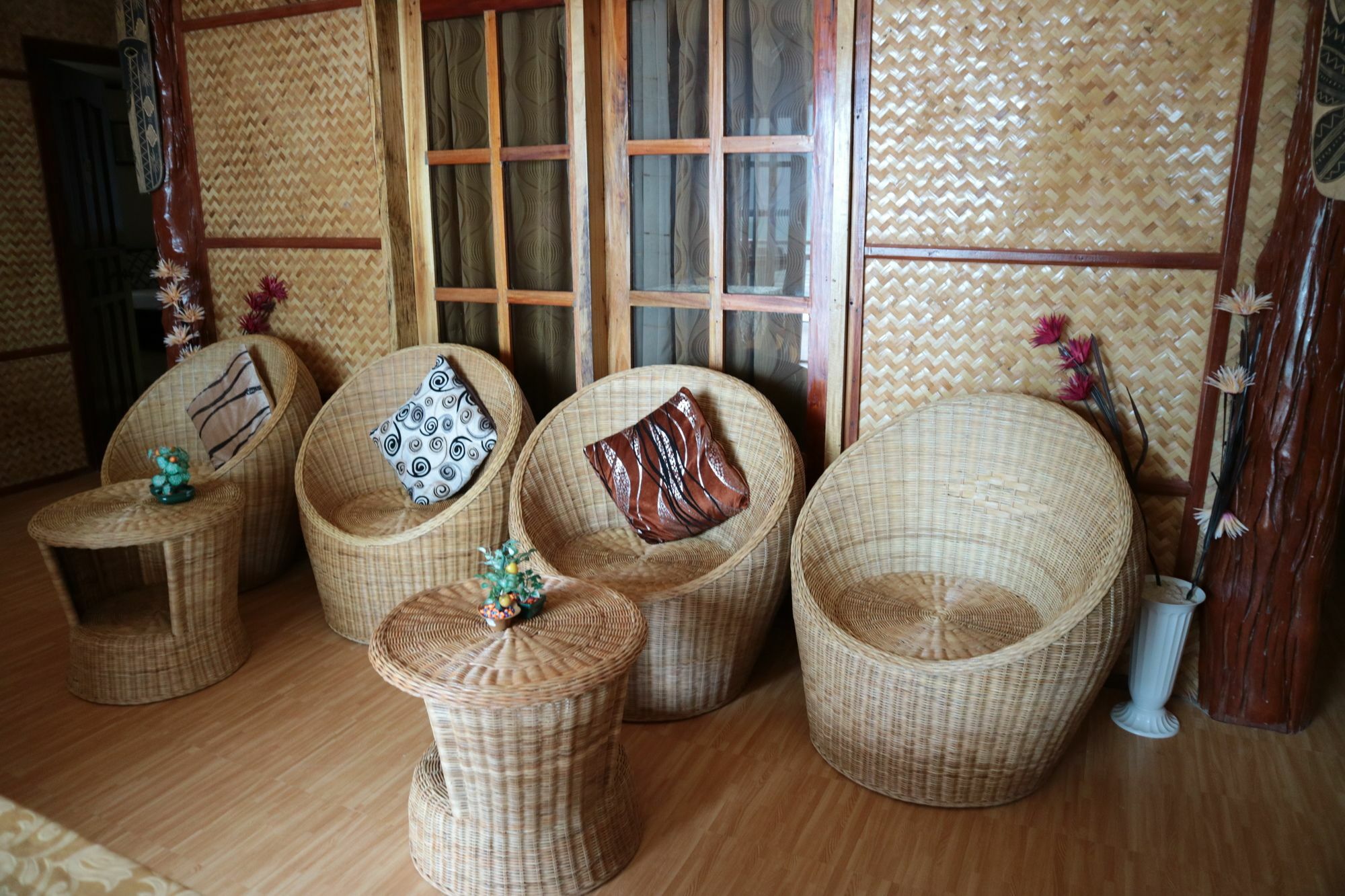소피아스 비치 게스트하우스 엘니도 외부 사진
